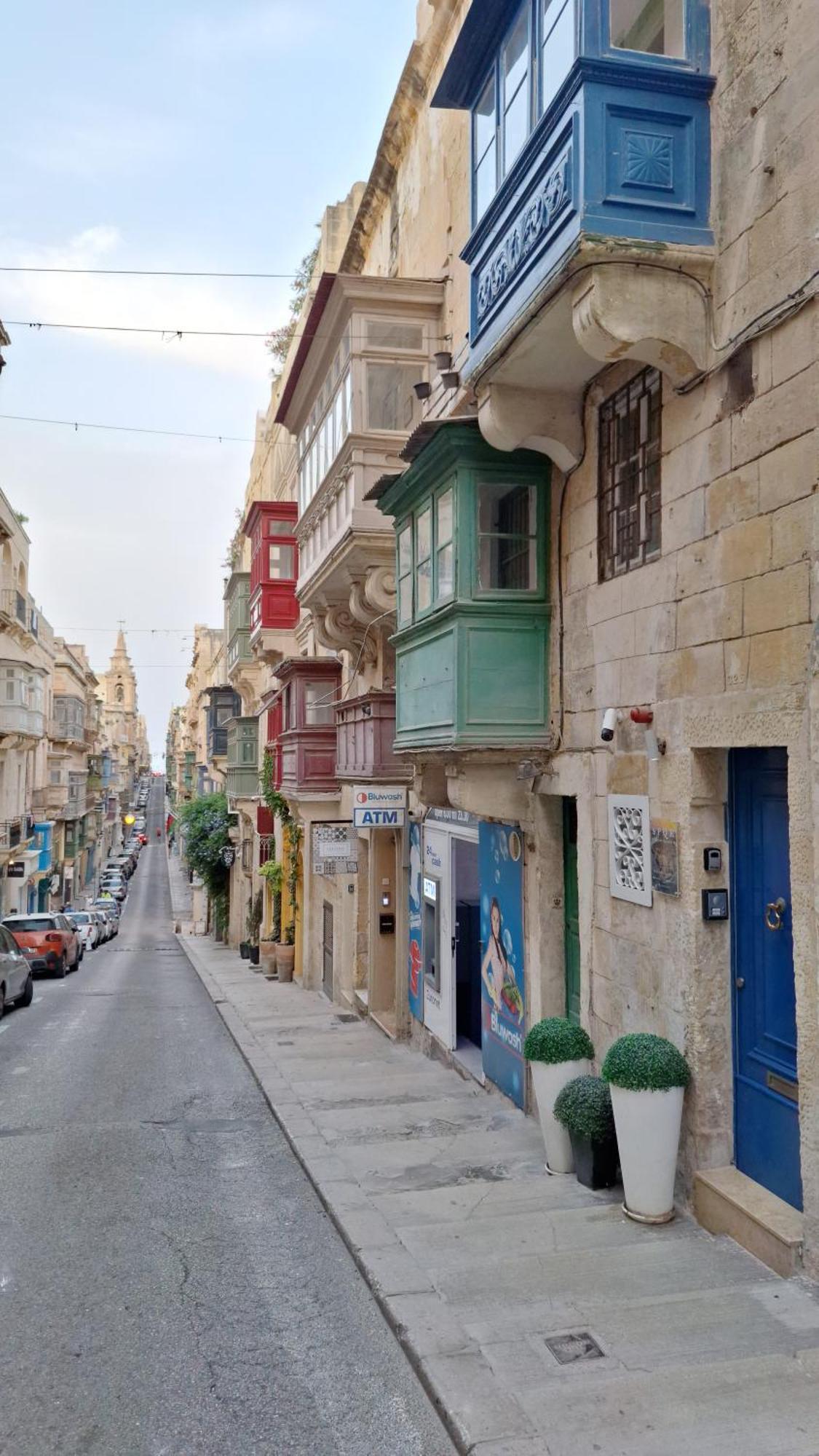 Spqr Studios 2 La Valletta Esterno foto